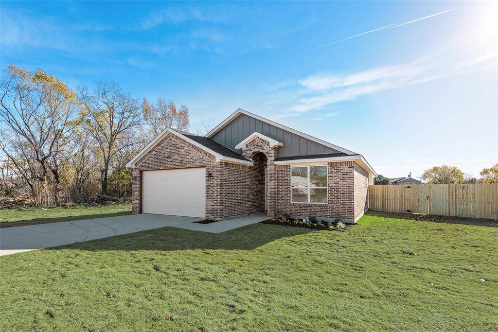 Forney, TX 75126,534 Elm Street