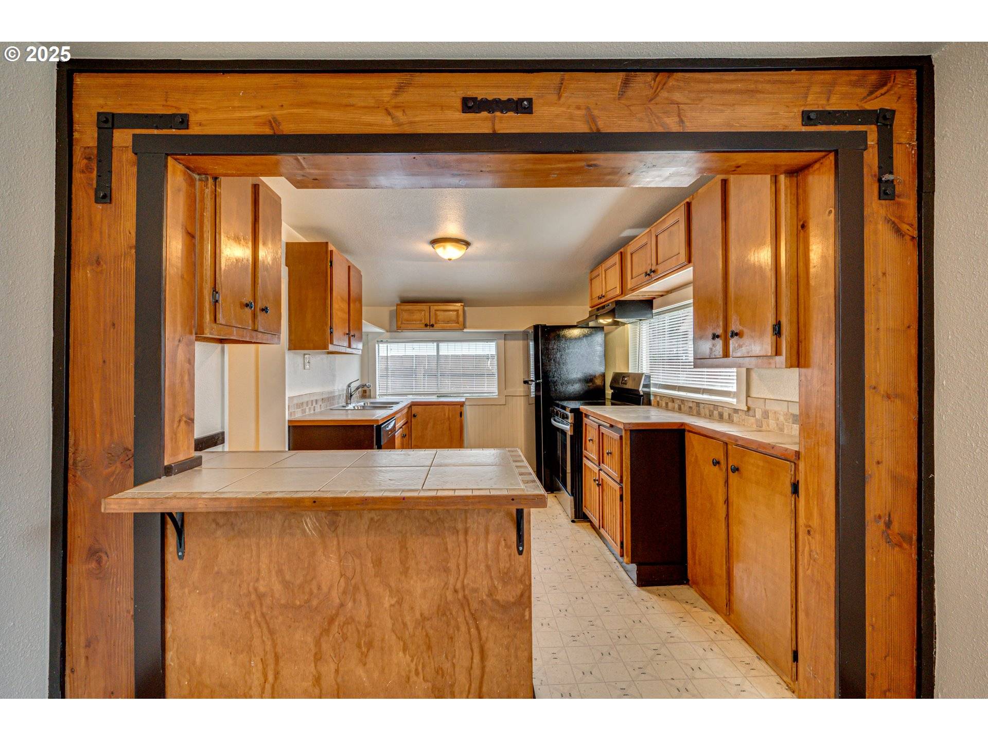 Kalama, WA 98625,362 N 3RD PL