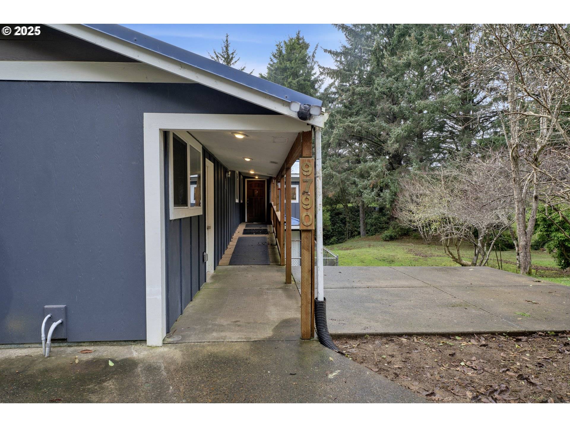 Newport, OR 97365,9790 NE Benton ST