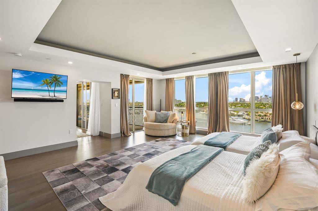 Fort Lauderdale, FL 33304,209 N Birch Rd #1002