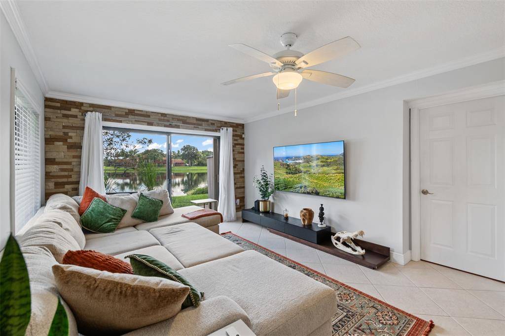 Davie, FL 33325,11927 SW 13th Ct #-