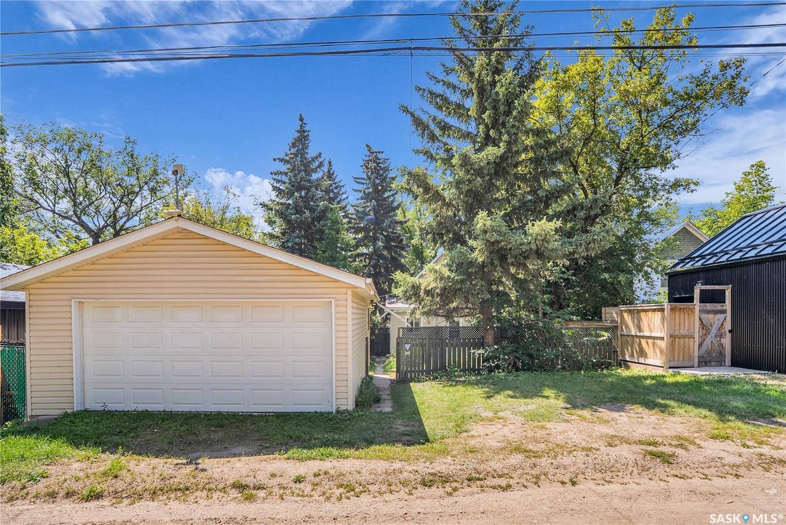 Saskatoon, SK S7L 0K2,118 28th STREET W