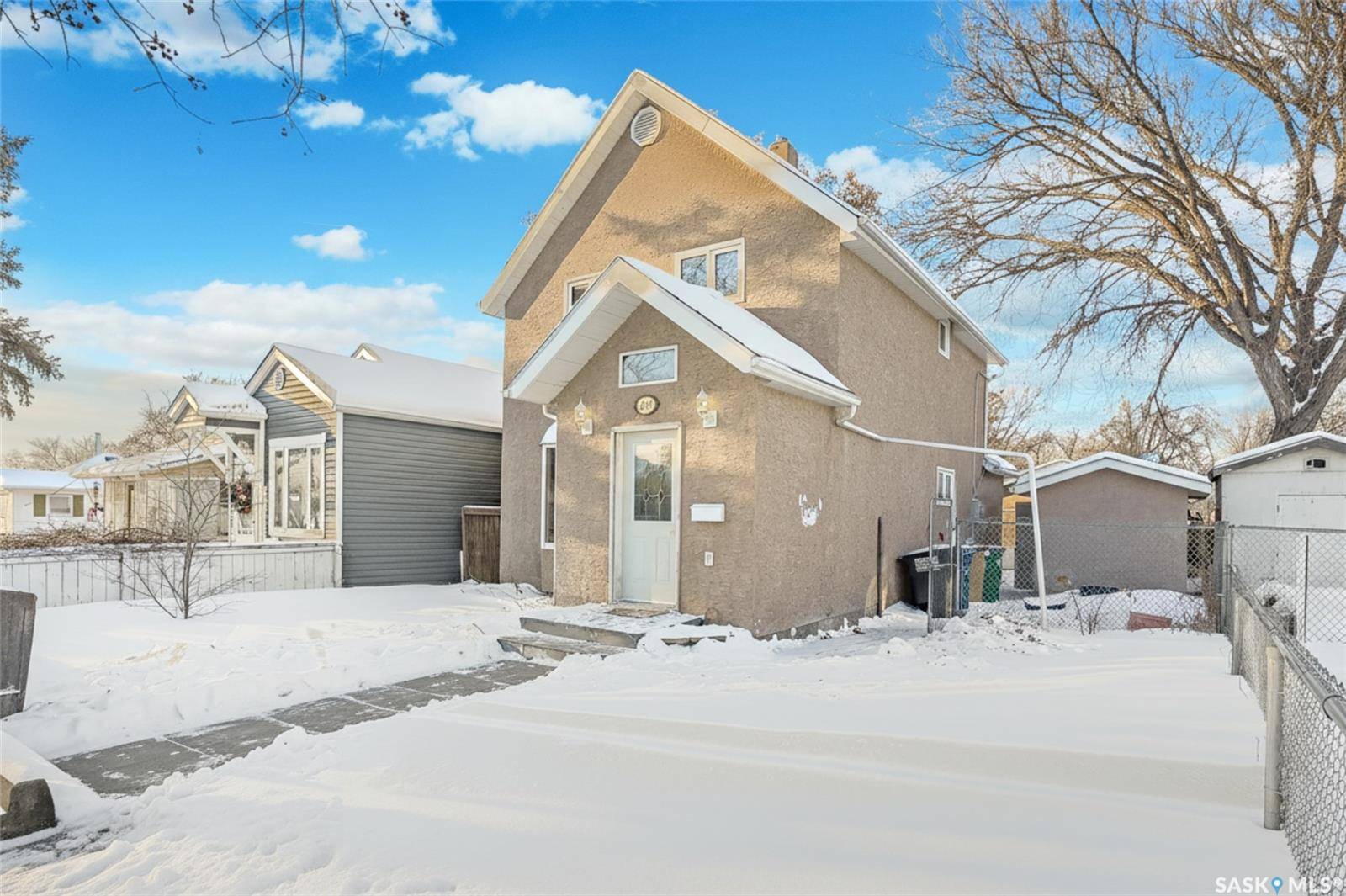 Saskatoon, SK S7L 2J9,235 J AVENUE N