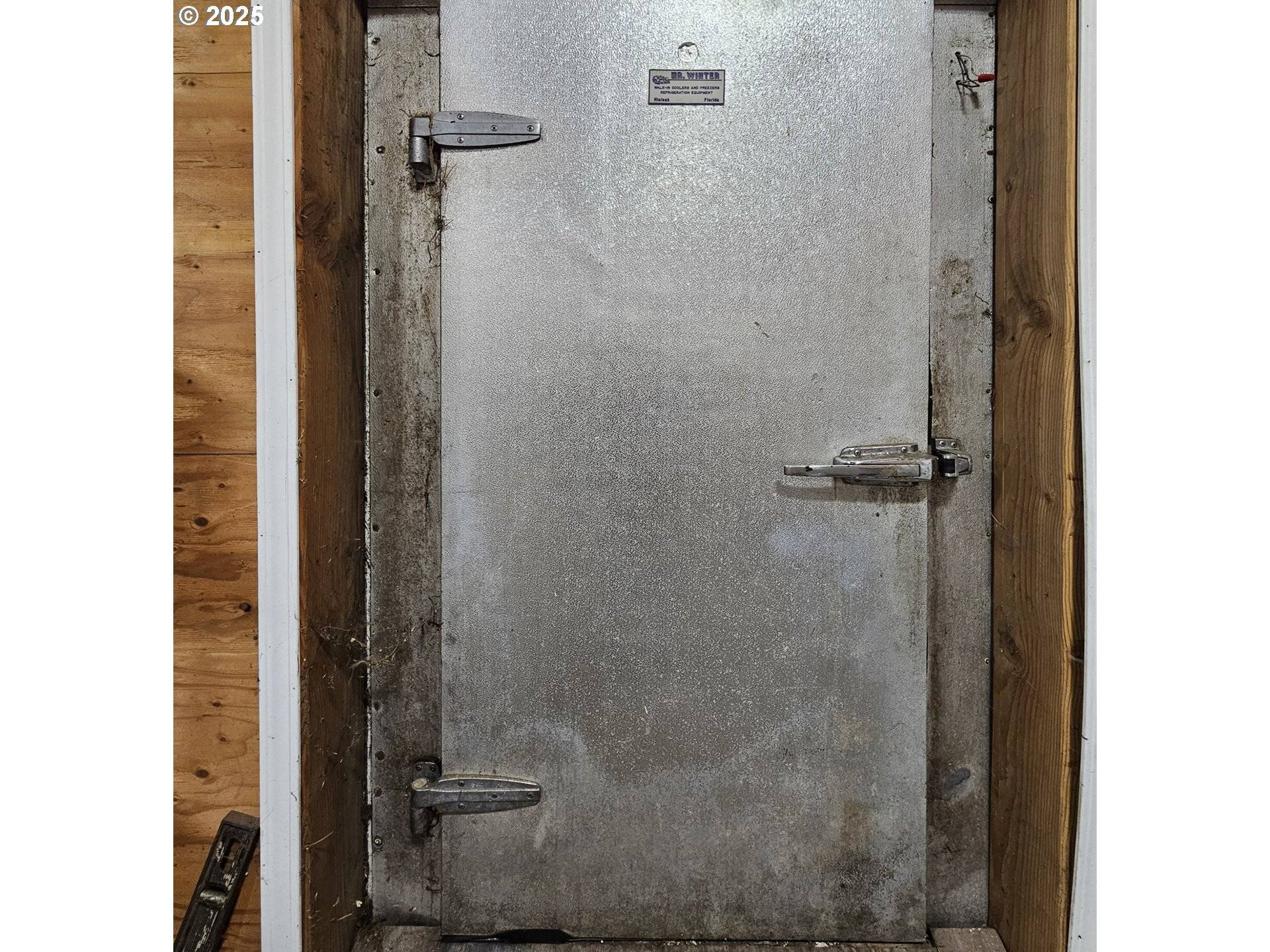 Brookings, OR 97415,221 KING ST