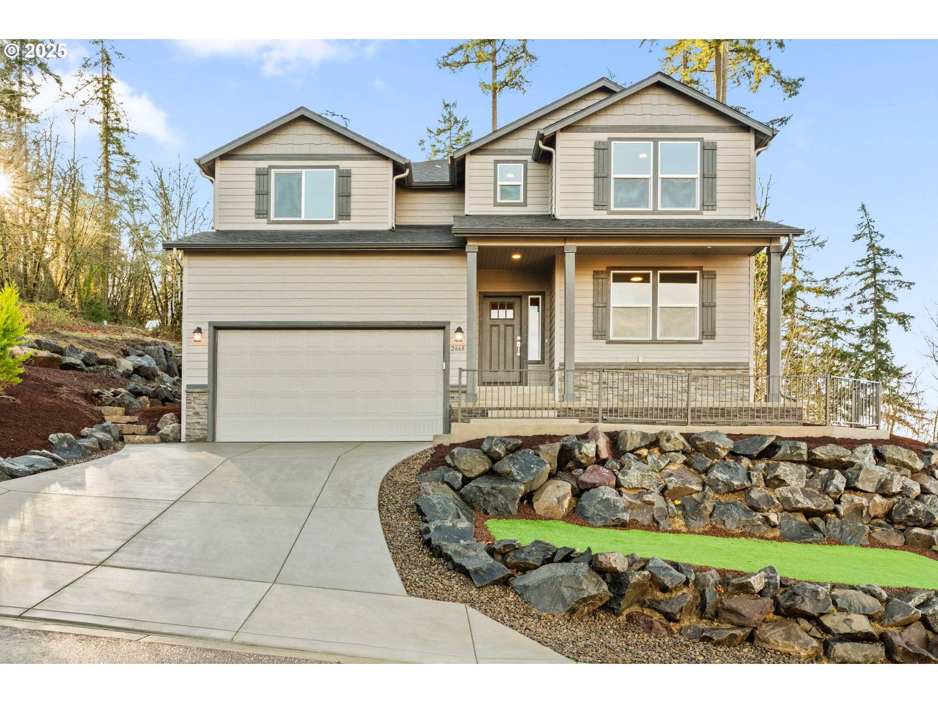 Eugene, OR 97403,2668 CASCARA DR