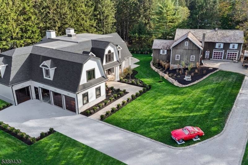 Upper Saddle River Boro, NJ 07458,48 Pleasant Ave