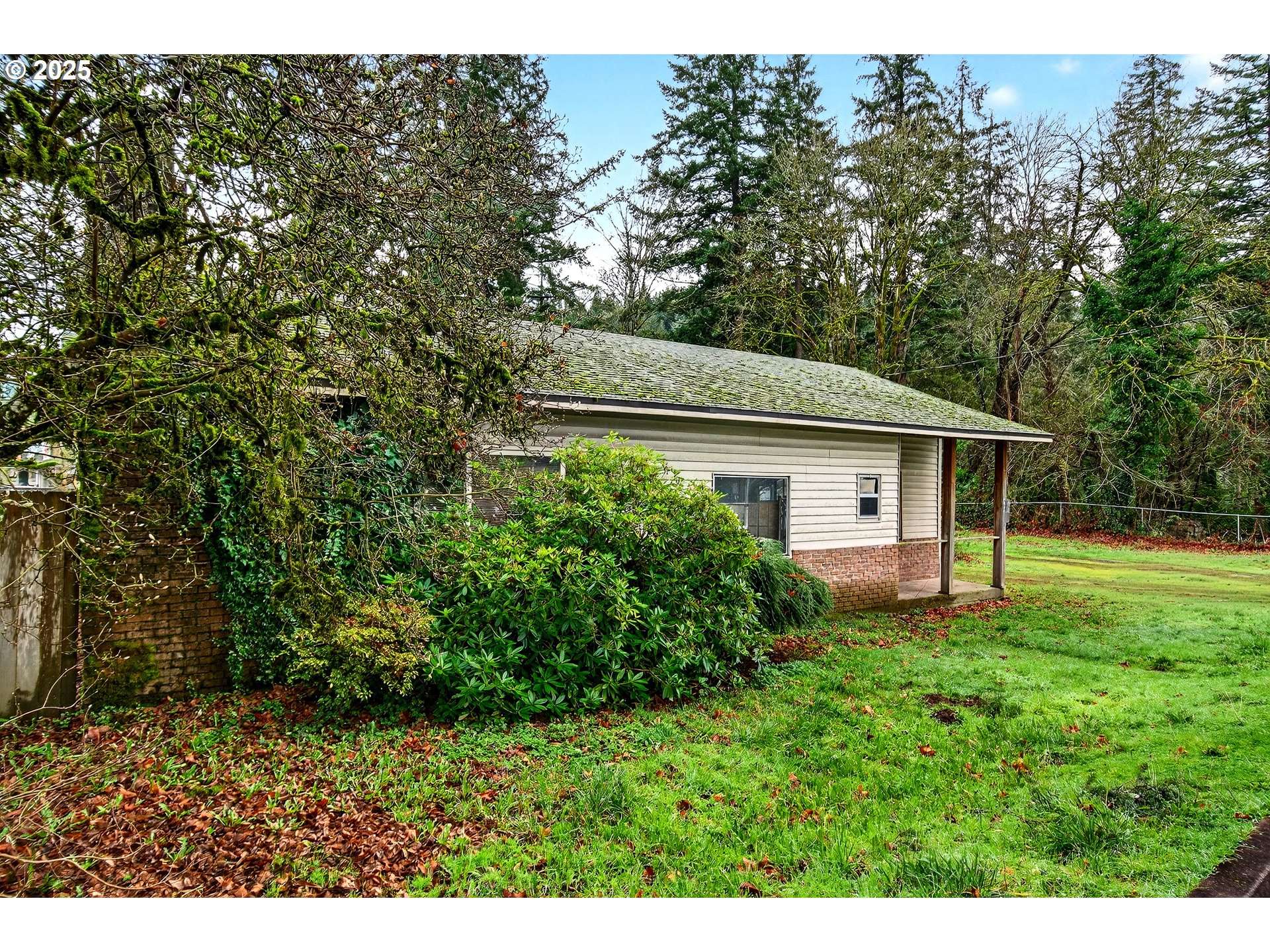 Estacada, OR 97023,460 SW MAPLE RD