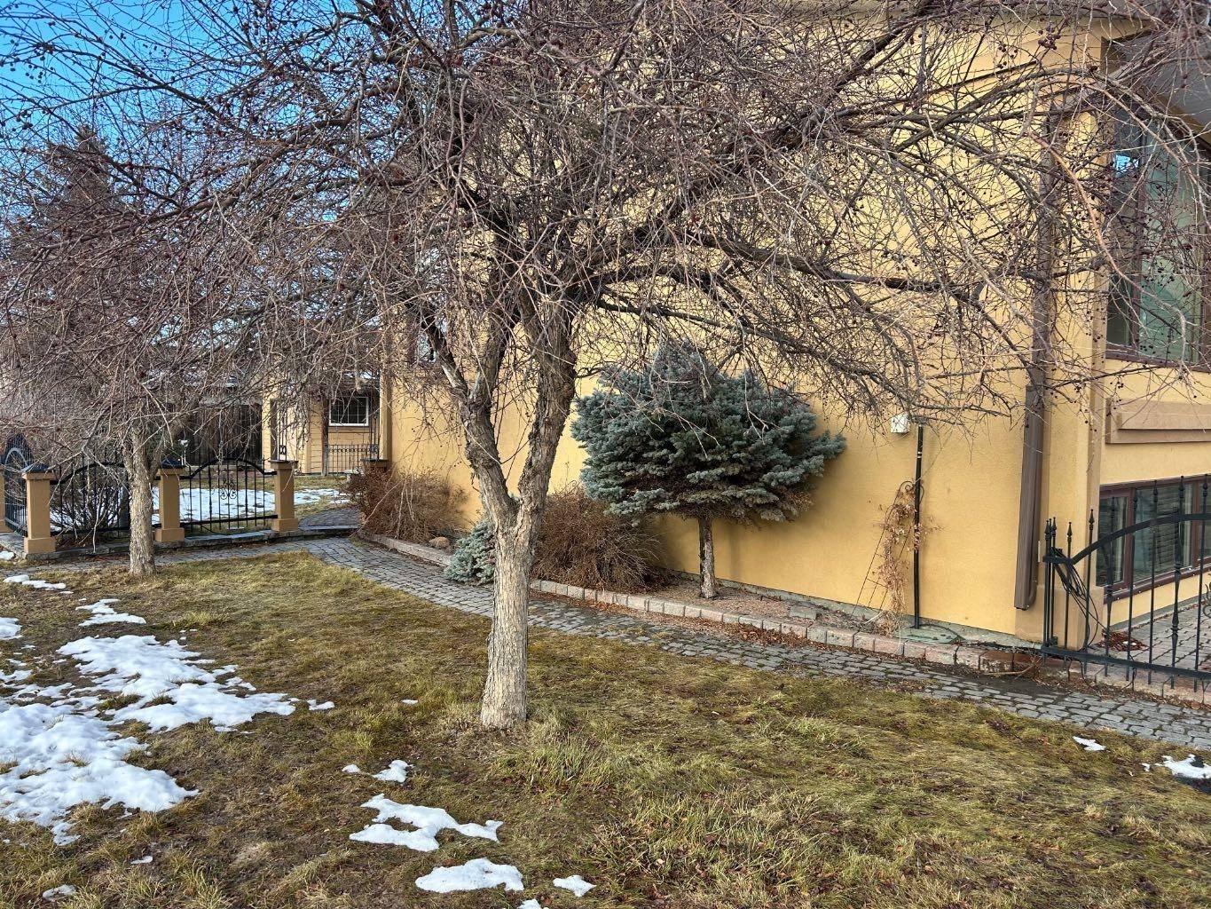 Coaldale, AB T1M 1B8,2212 10 A ST