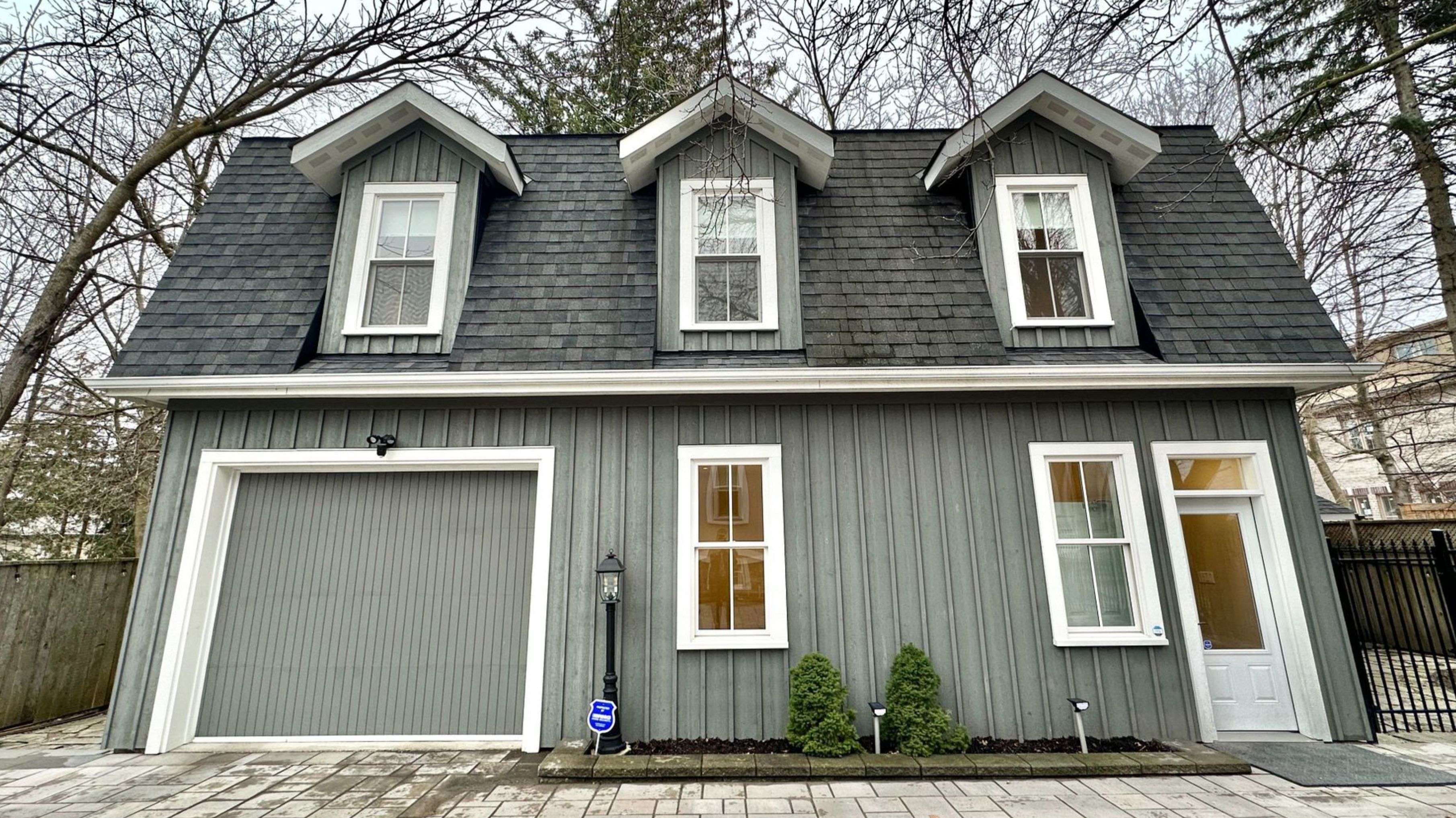 Markham, ON L3P 1Z3,361 Main ST N