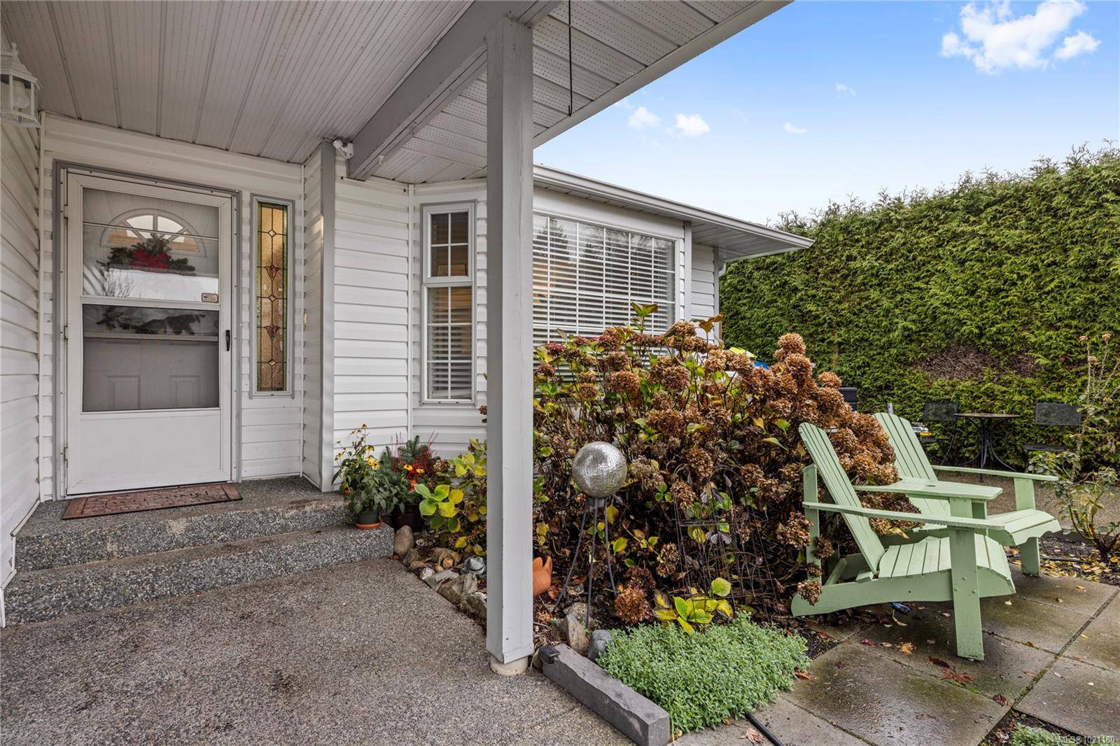 Nanaimo, BC V9T 4V9,233 Ardoon Pl