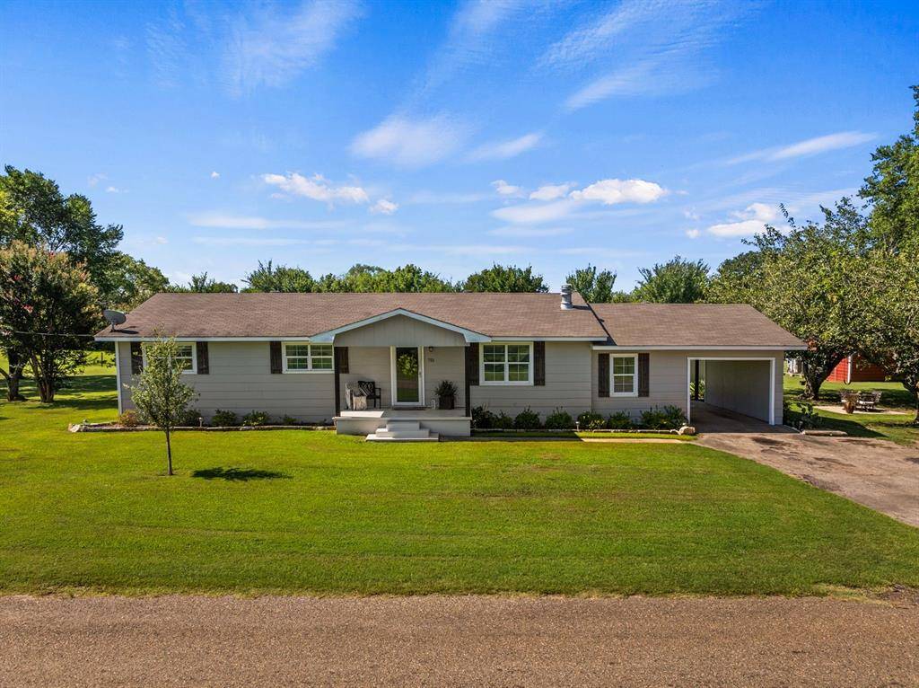 Mount Vernon, TX 75457,751 NW County Road 1010