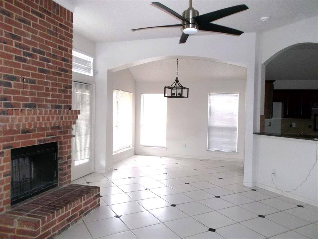 Arlington, TX 76018,6006 Team Court