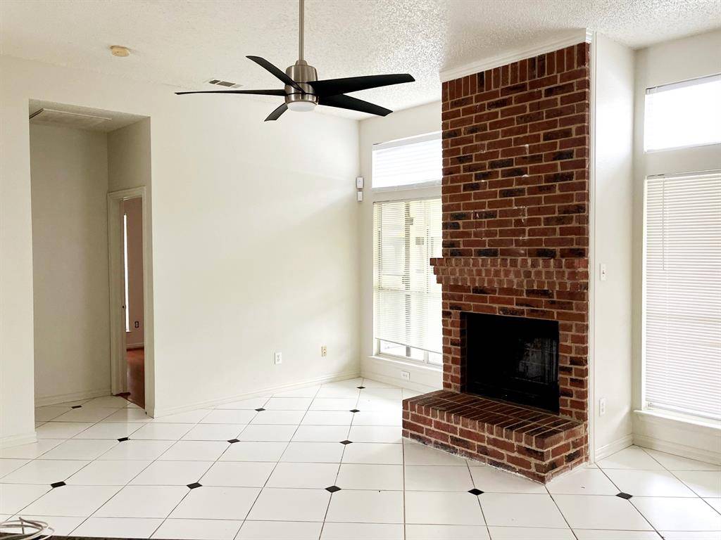 Arlington, TX 76018,6006 Team Court