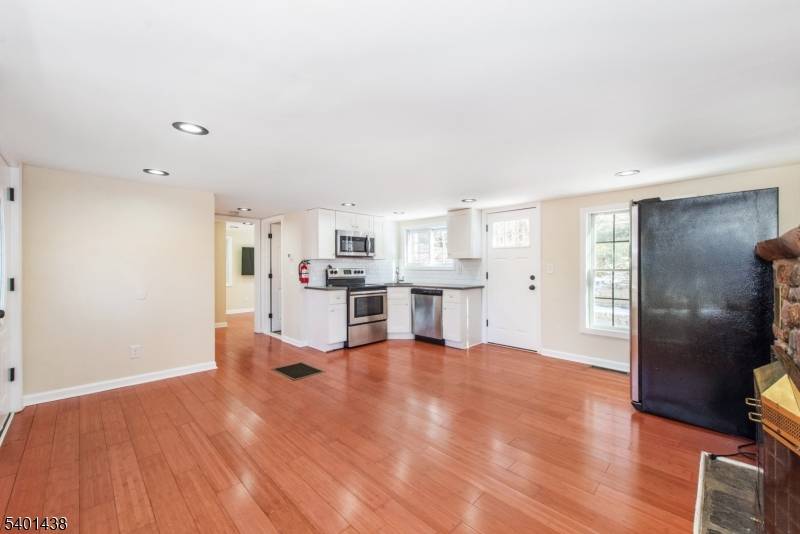 Jefferson Twp., NJ 07849,78 Winona Trl