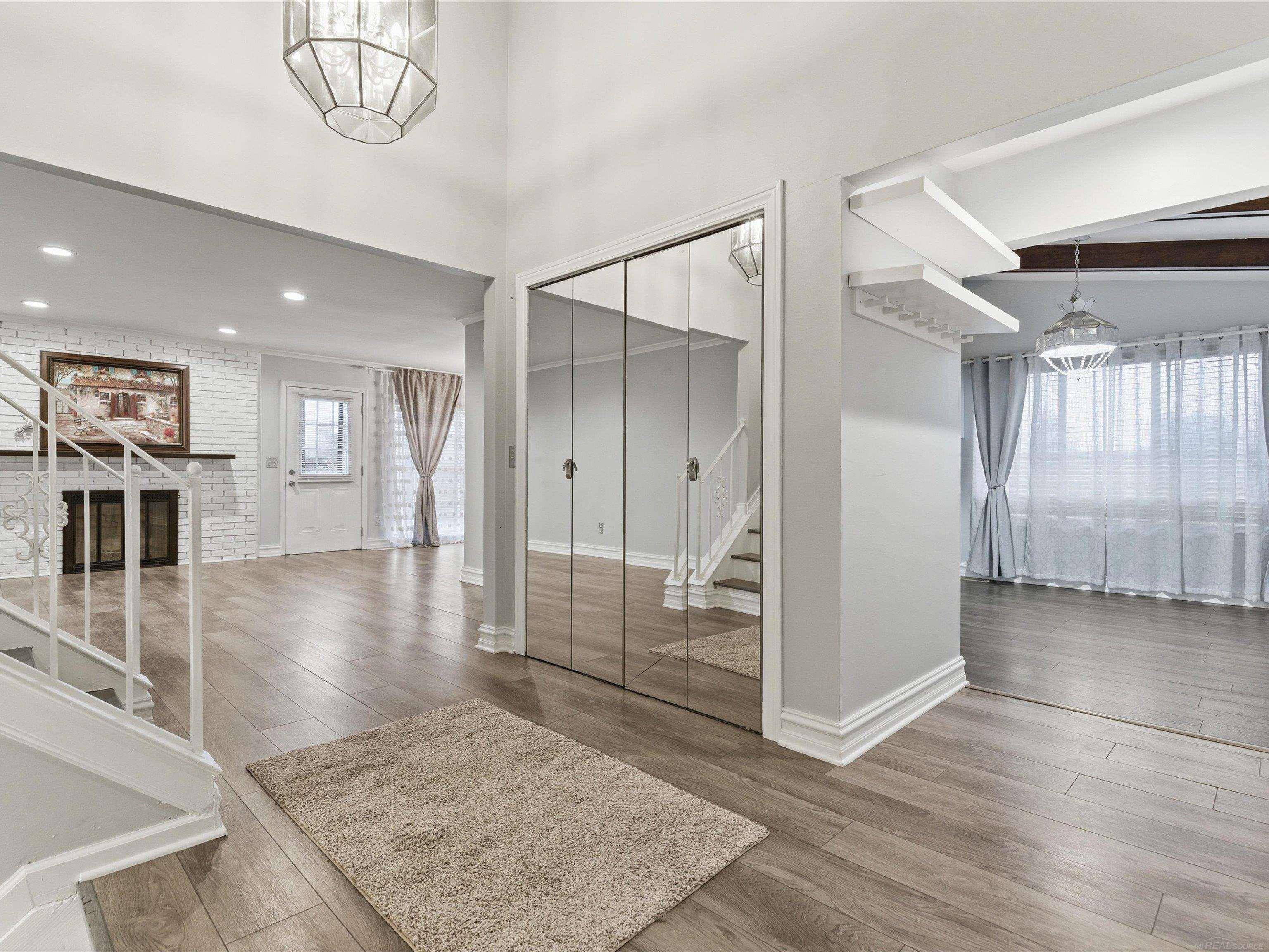 Sterling Heights, MI 48310,36833 Engleside DR