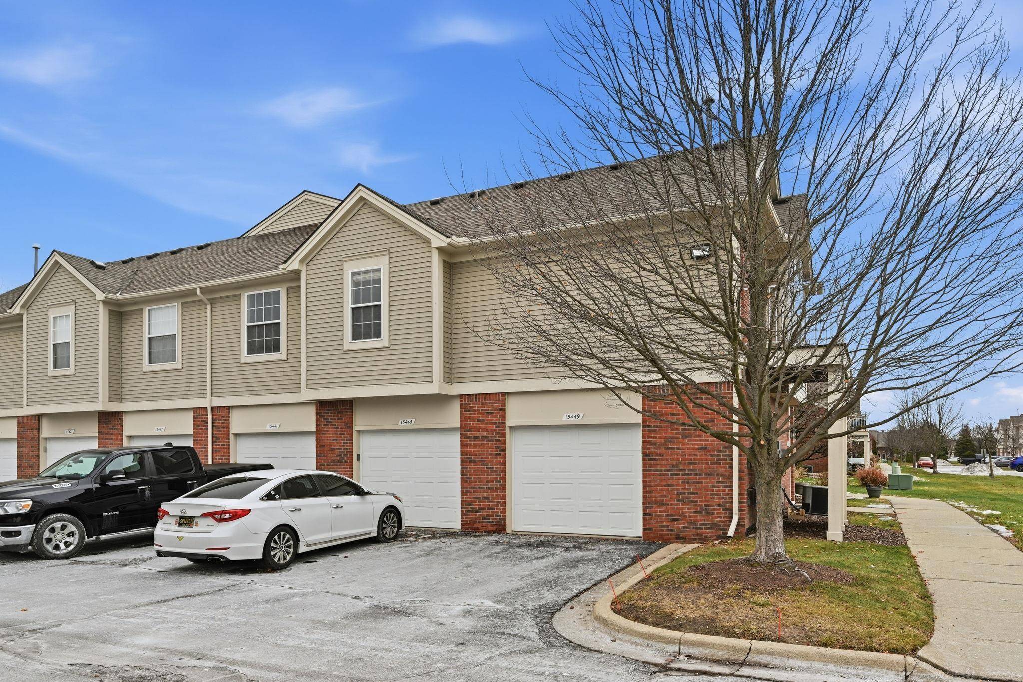 Clinton Township, MI 48038,15449 Yale DR