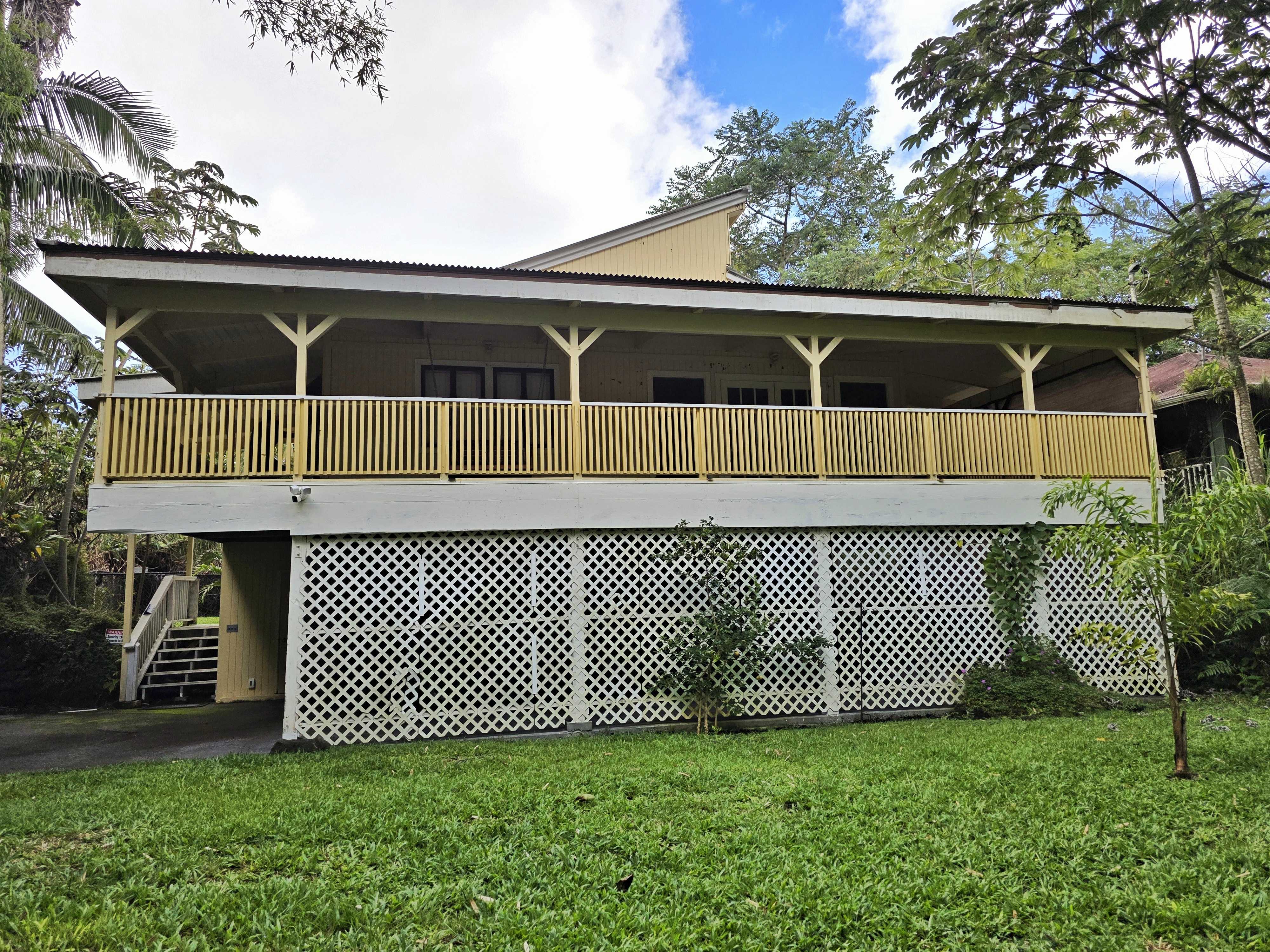 Pahoa, HI 96778,15-2711 MOANO ST