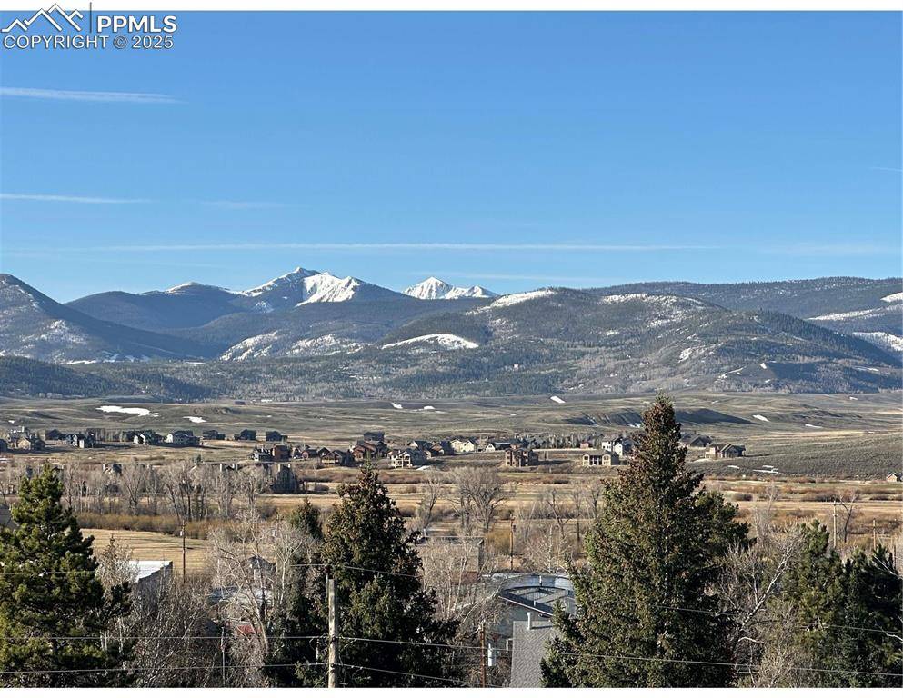 220 E Garnet AVE, Granby, CO 80446