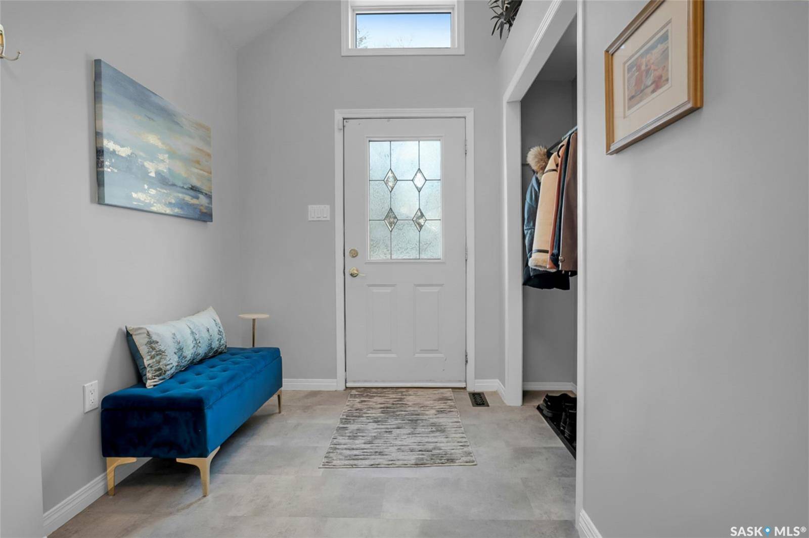 Saskatoon, SK S7L 2J9,235 J AVENUE N