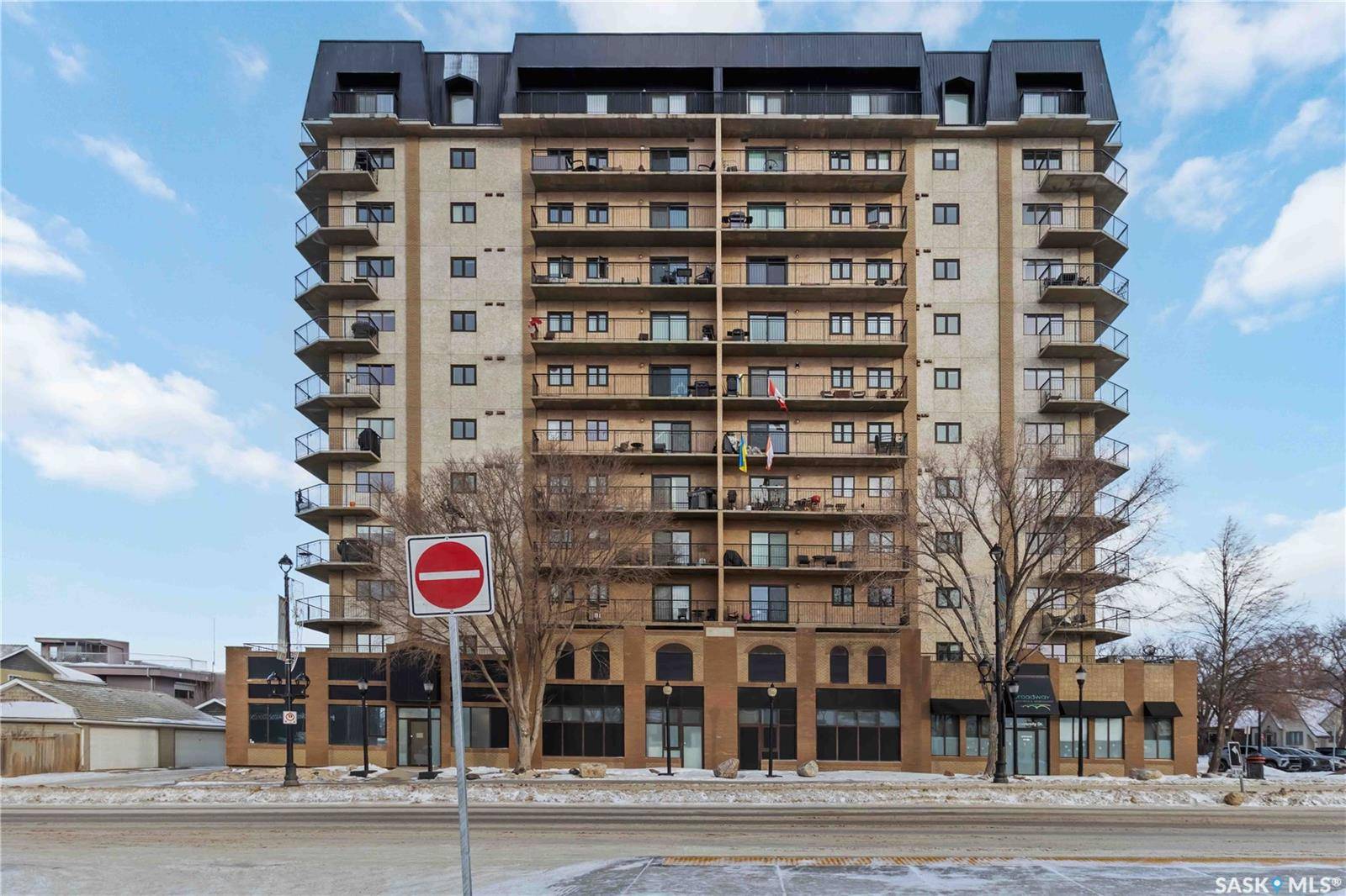 Saskatoon, SK S7N 3Z1,611 University DRIVE #301