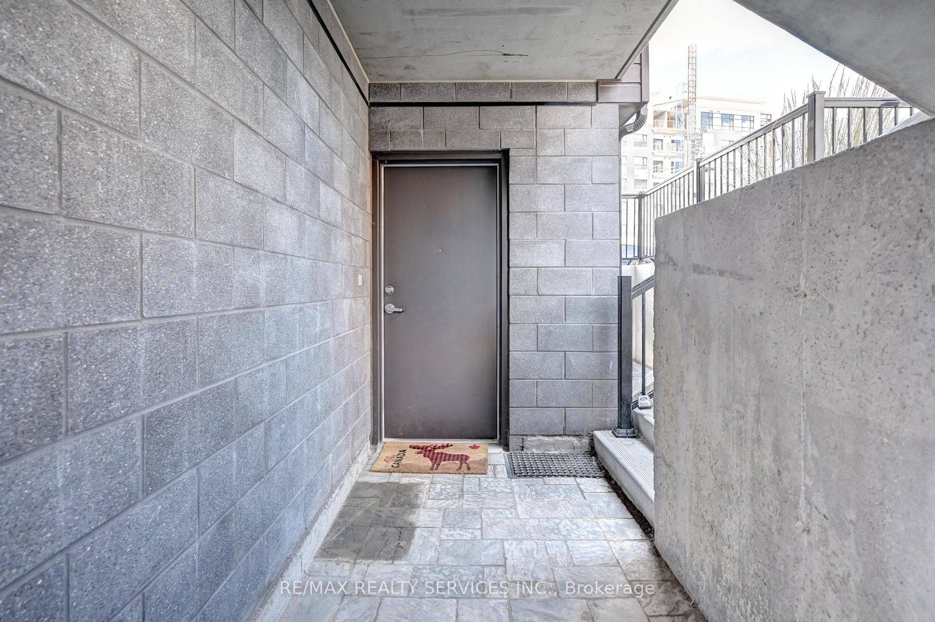 Kitchener, ON N3E 0J3,10 Palace ST #B9