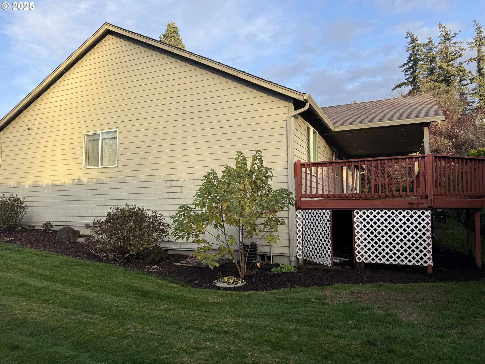 Washougal, WA 98671,2242 N M ST