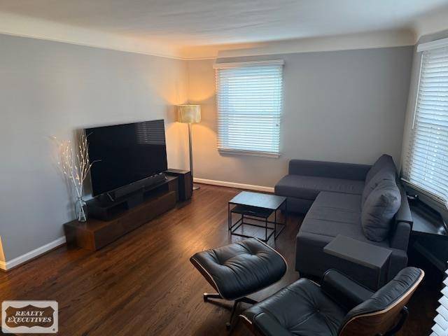 Royal Oak, MI 48067,637 S Kenwood AVE