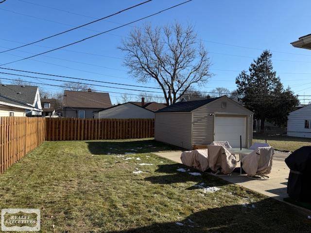 Royal Oak, MI 48067,637 S Kenwood AVE