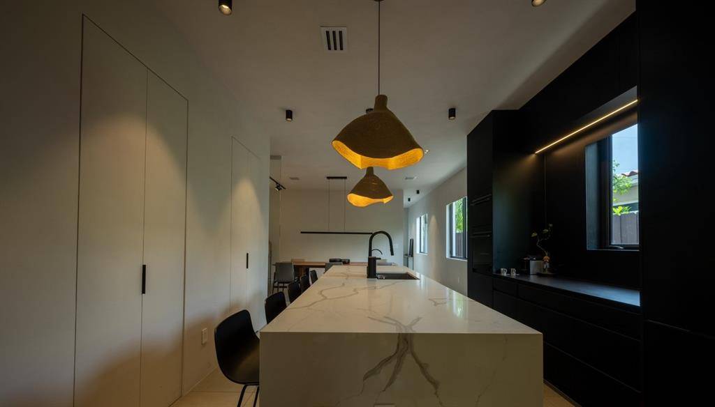 Miami, FL 33145,1635 SW 19th Ter