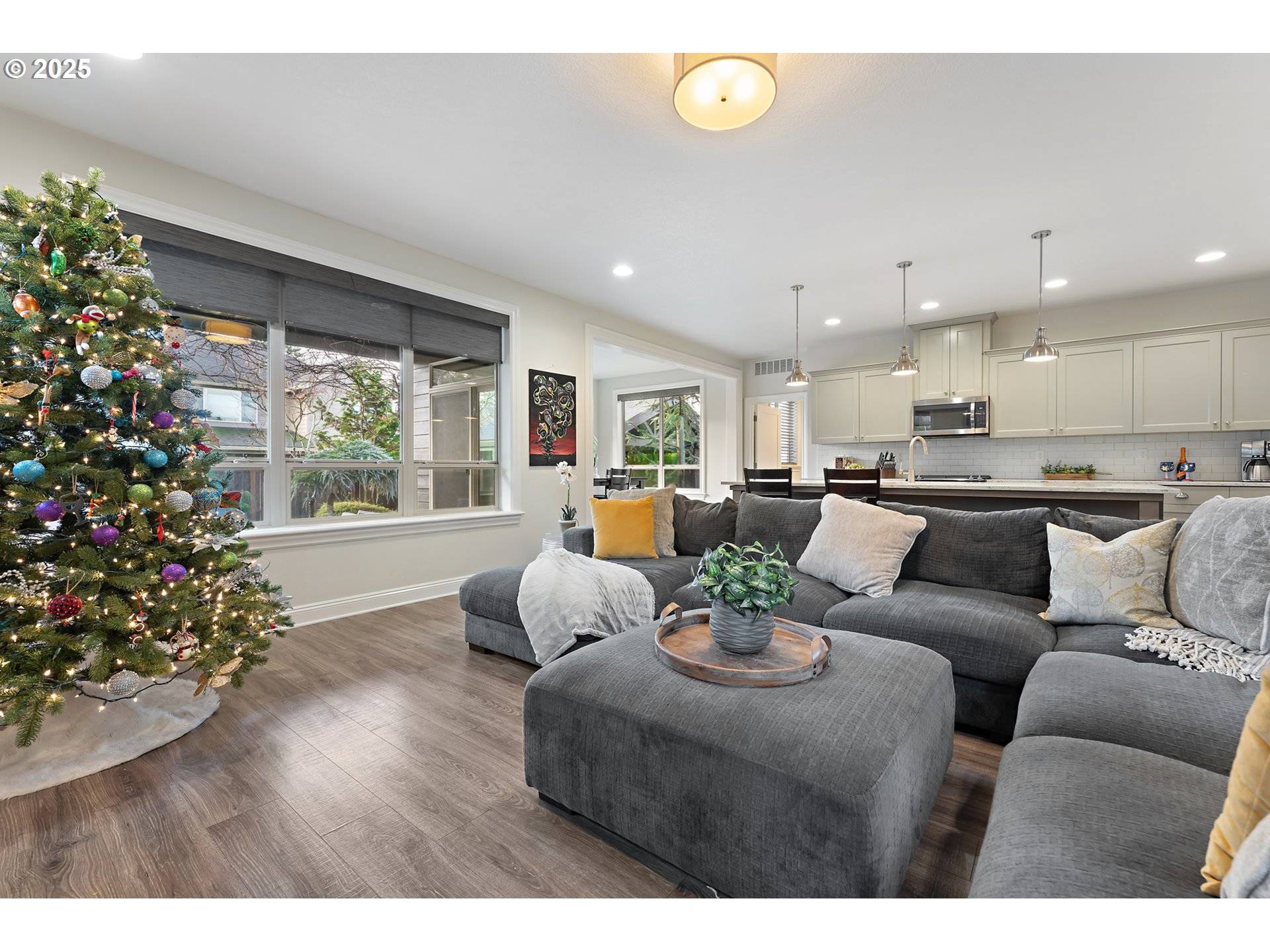 Oregon City, OR 97045,19360 PELICAN LAKE PL