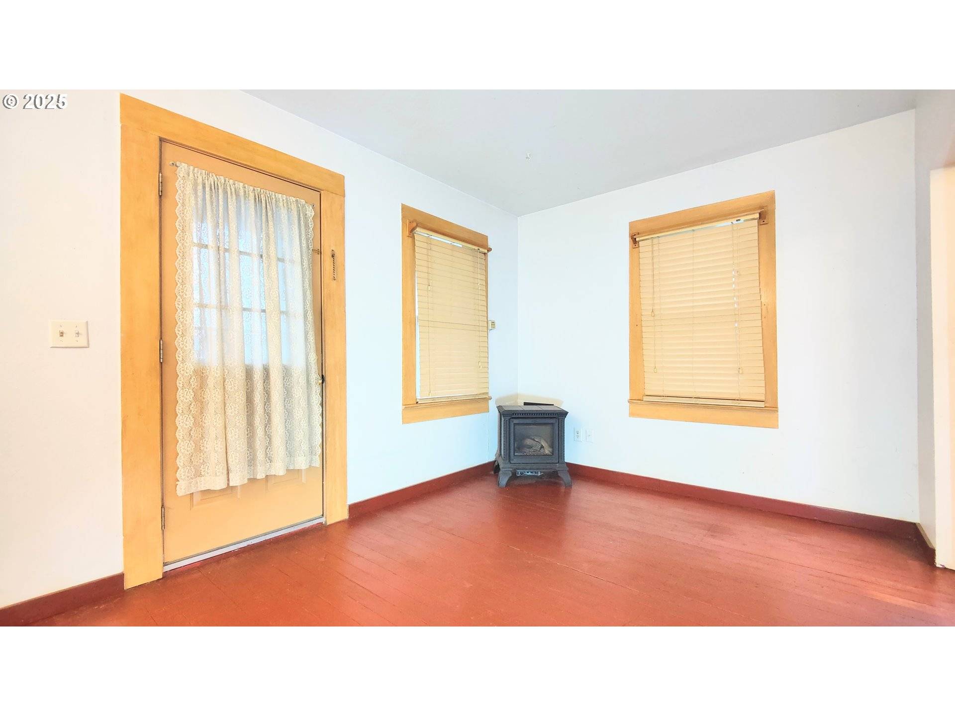 Portland, OR 97206,5121 SE 79TH AVE