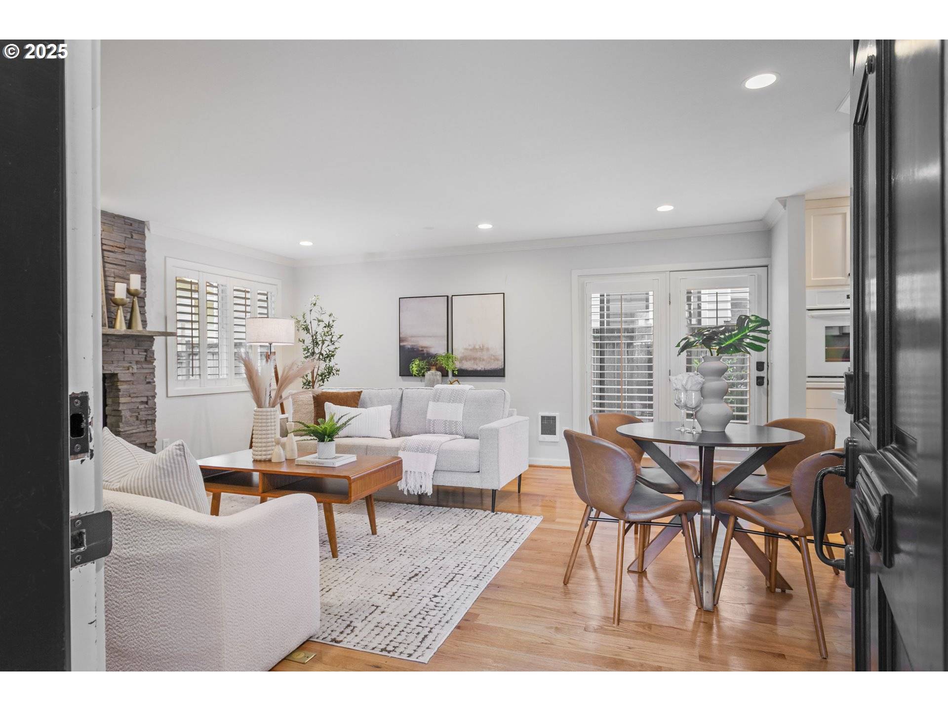 Lake Oswego, OR 97034,343 5TH ST #1