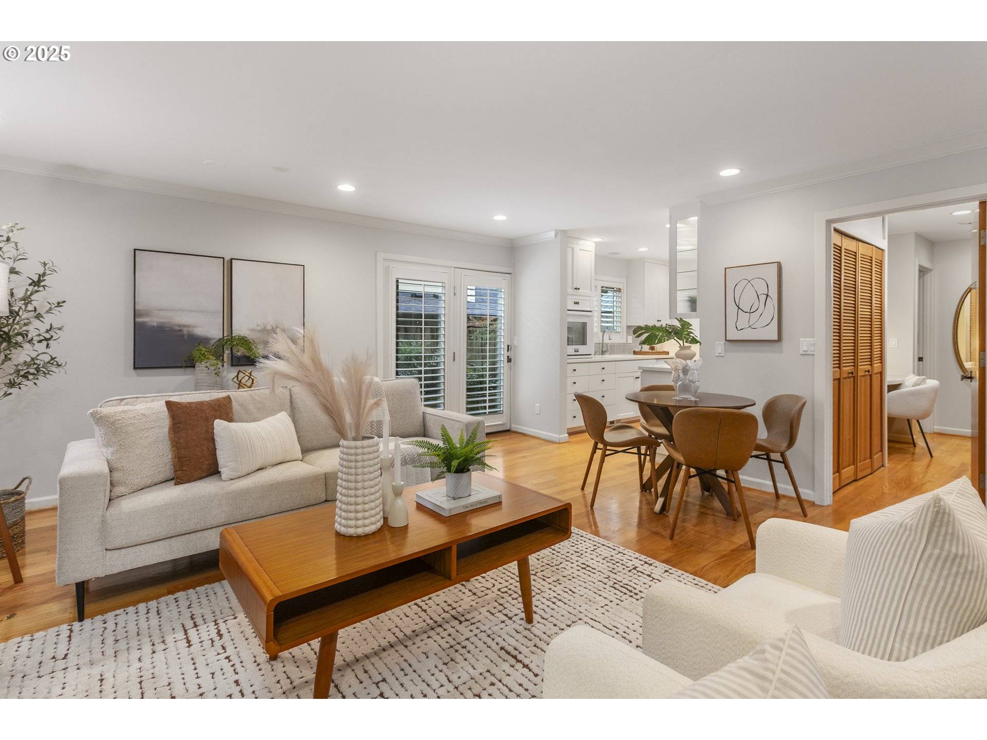 Lake Oswego, OR 97034,343 5TH ST #1