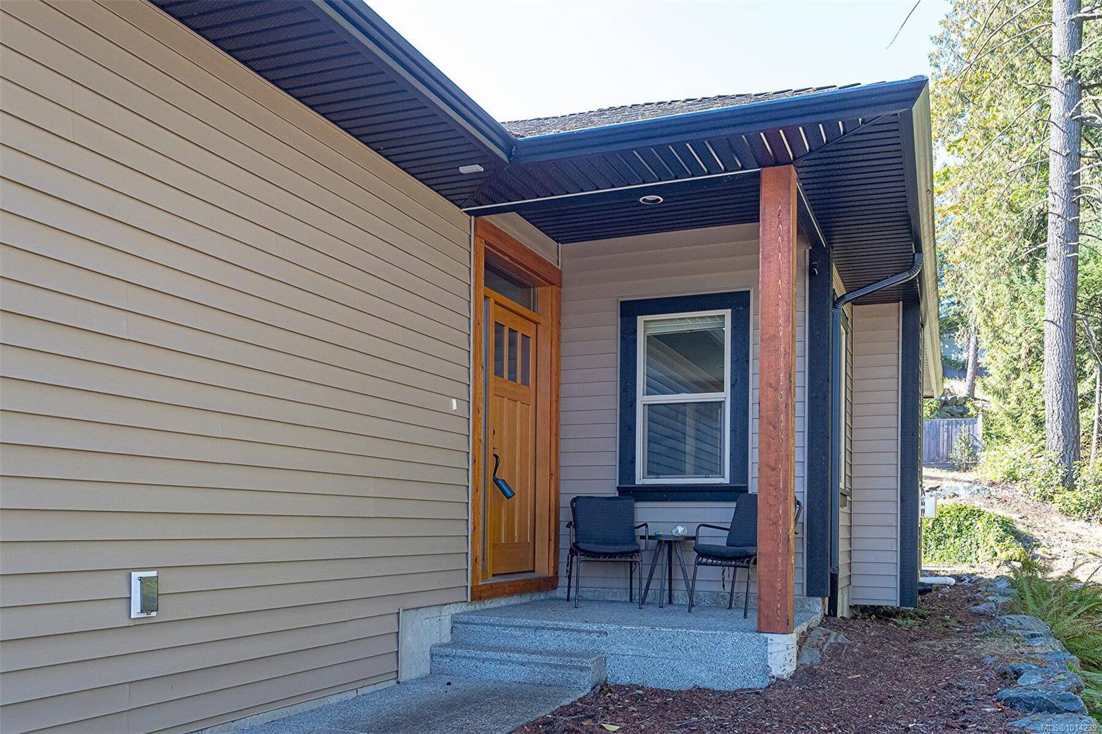 Nanaimo, BC V9R 6V4,101 Royal Oak Pl