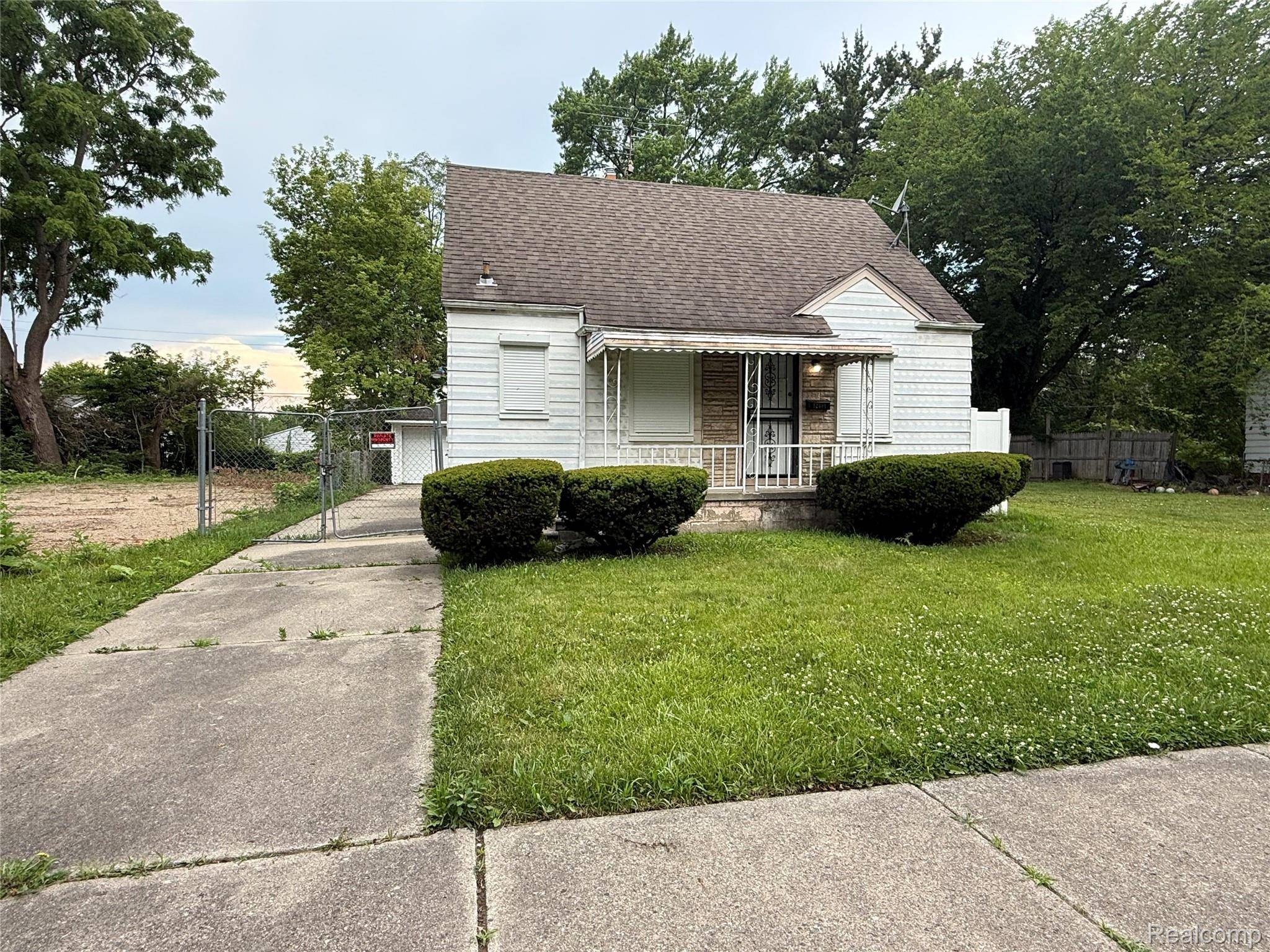 Detroit, MI 48228,12081 Stout ST