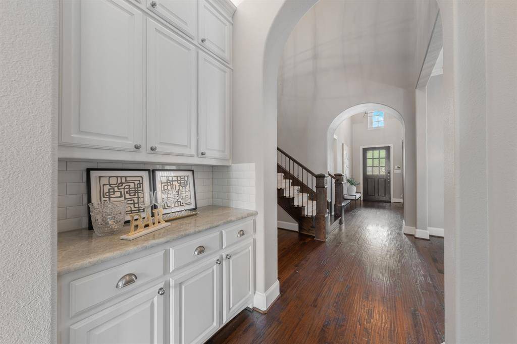 Irving, TX 75039,640 Creekway Drive