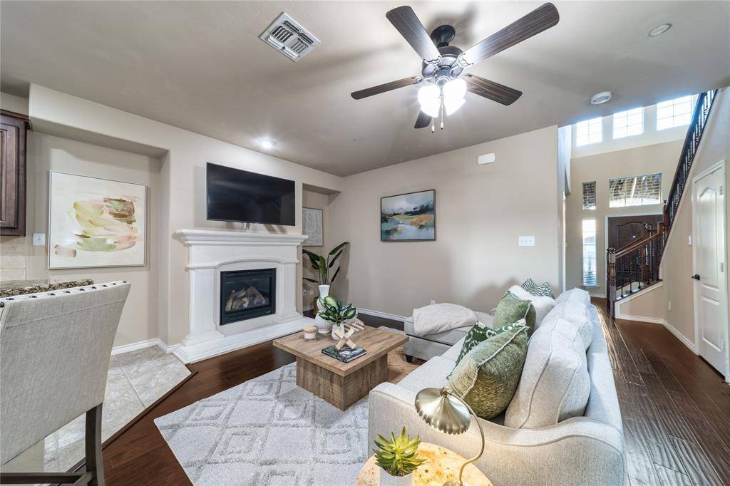 Carrollton, TX 75010,4125 Comanche Drive