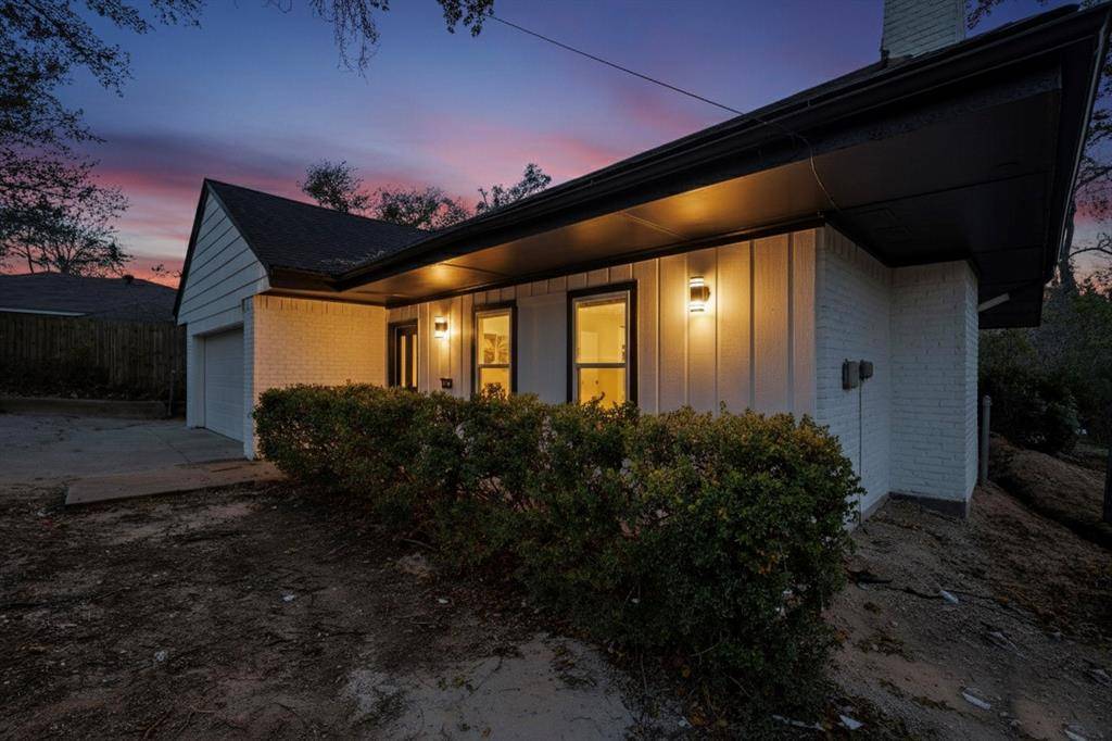 Duncanville, TX 75137,235 Softwood Drive