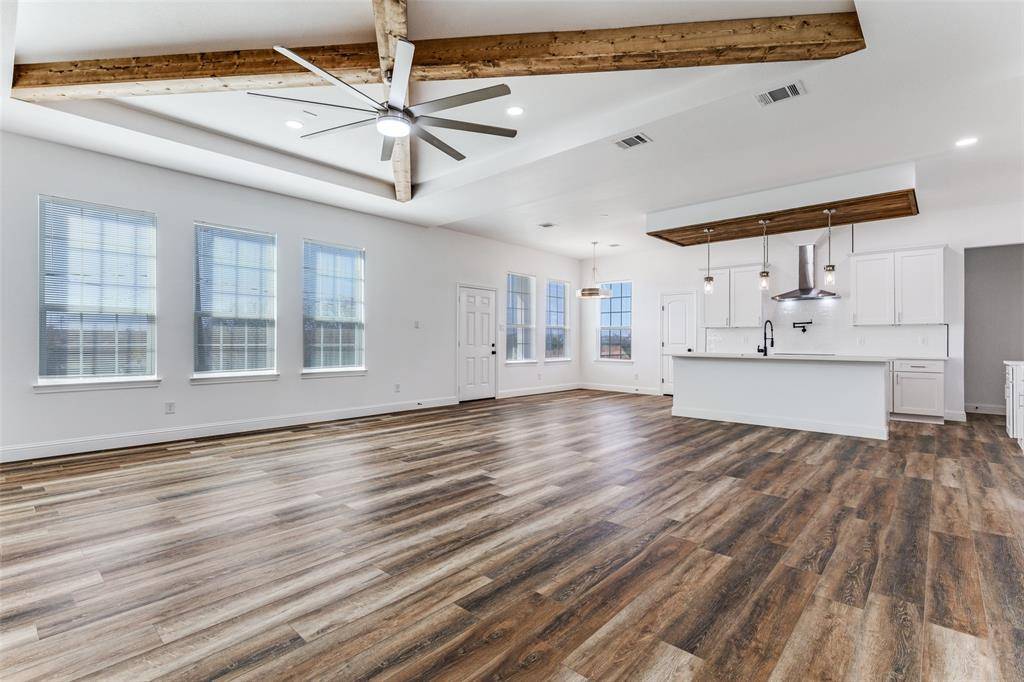 Fort Worth, TX 76105,2612 Burchill Road