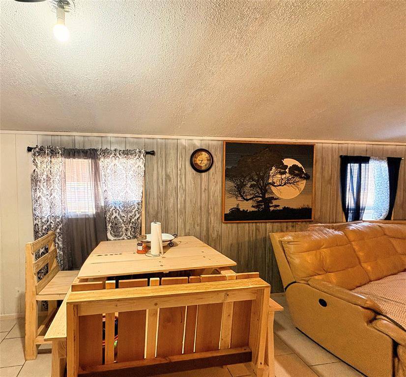 Cleburne, TX 76031,1009 Ben Drive