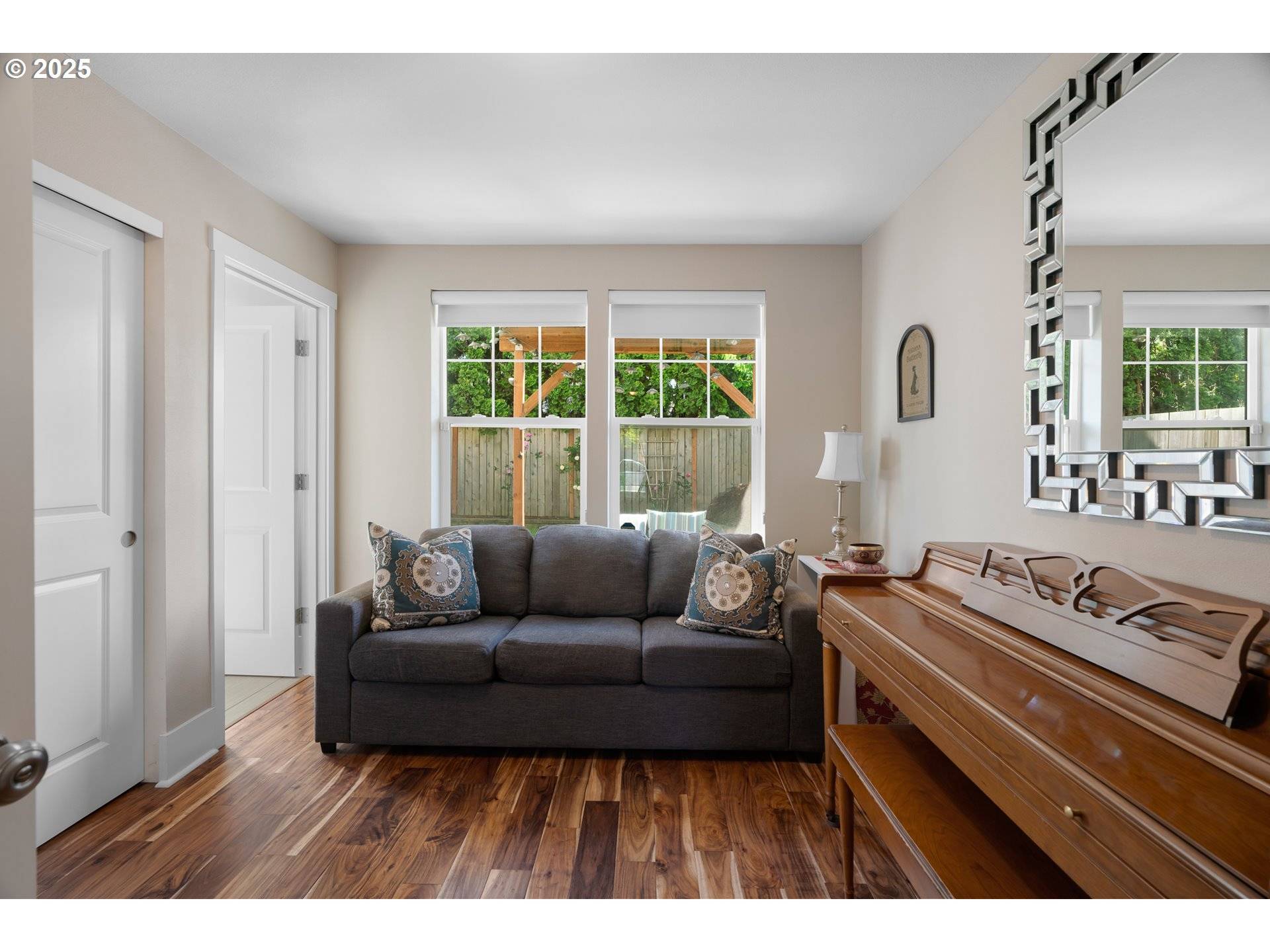 Portland, OR 97206,7570 SE DIVISION ST