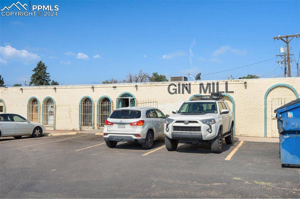 Colorado Springs, CO 80909,410 N Circle DR