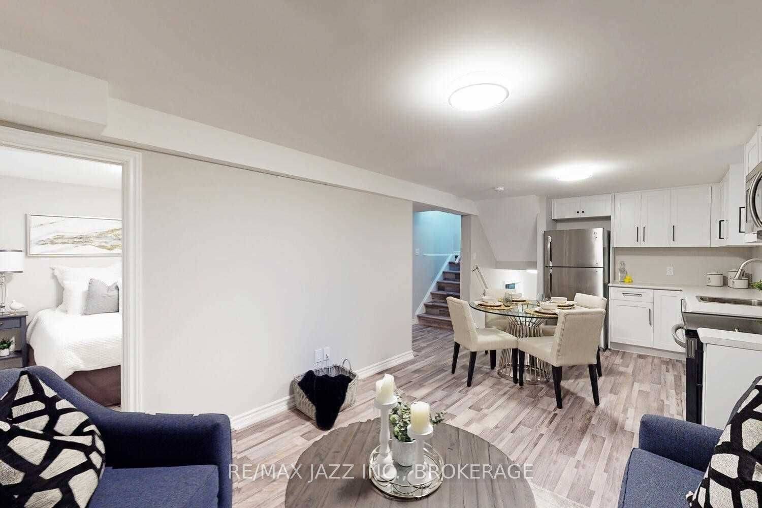 Oshawa, ON L1G 7G3,346 Highgate AVE #Lower