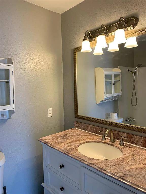 Dallas, TX 75231,7152 Fair Oaks Avenue #1177