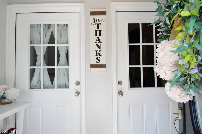 Bayonne City, NJ 07002,187 W 48Th St