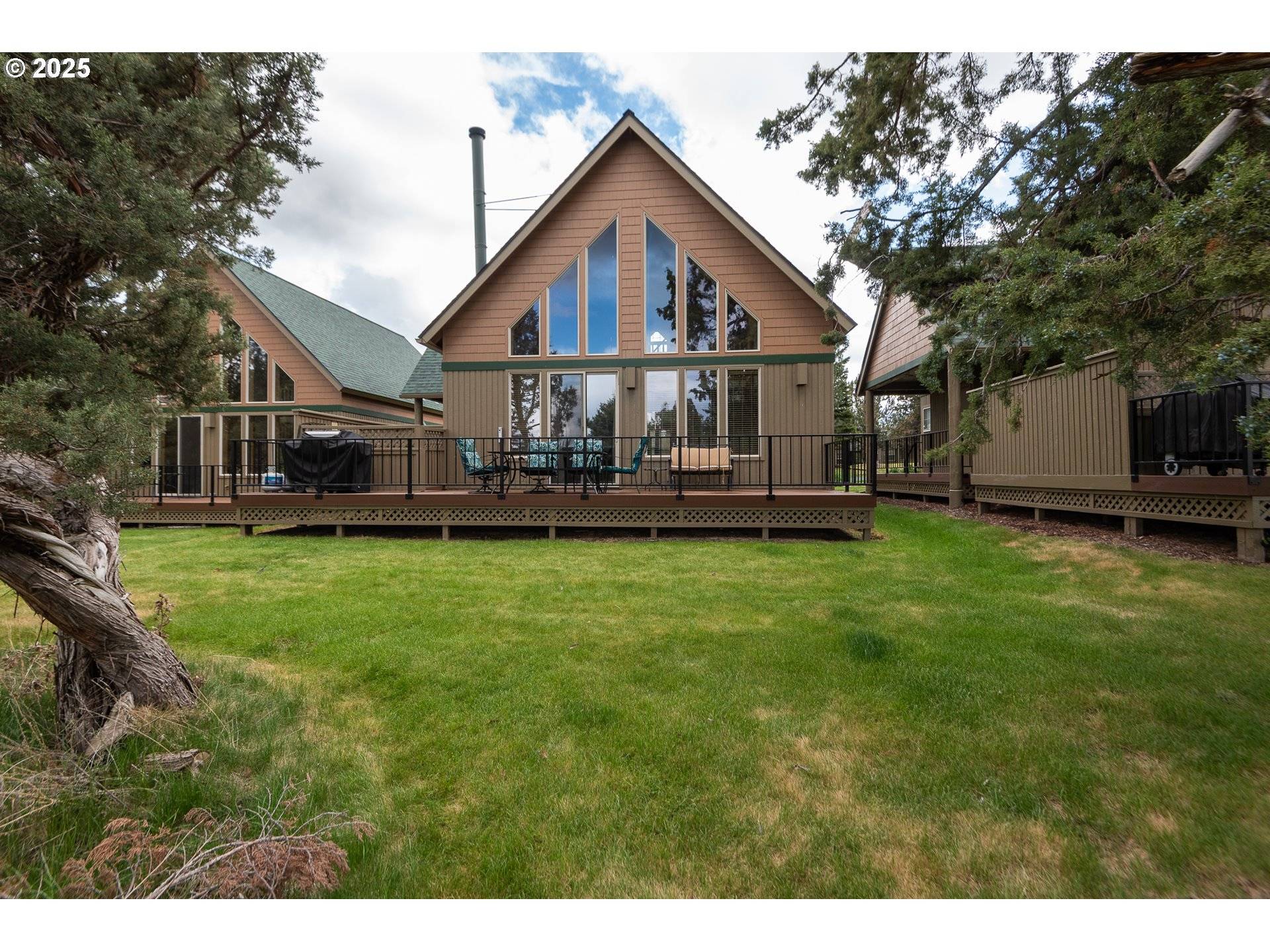 Redmond, OR 97756,8825 SW CANYON WREN CT
