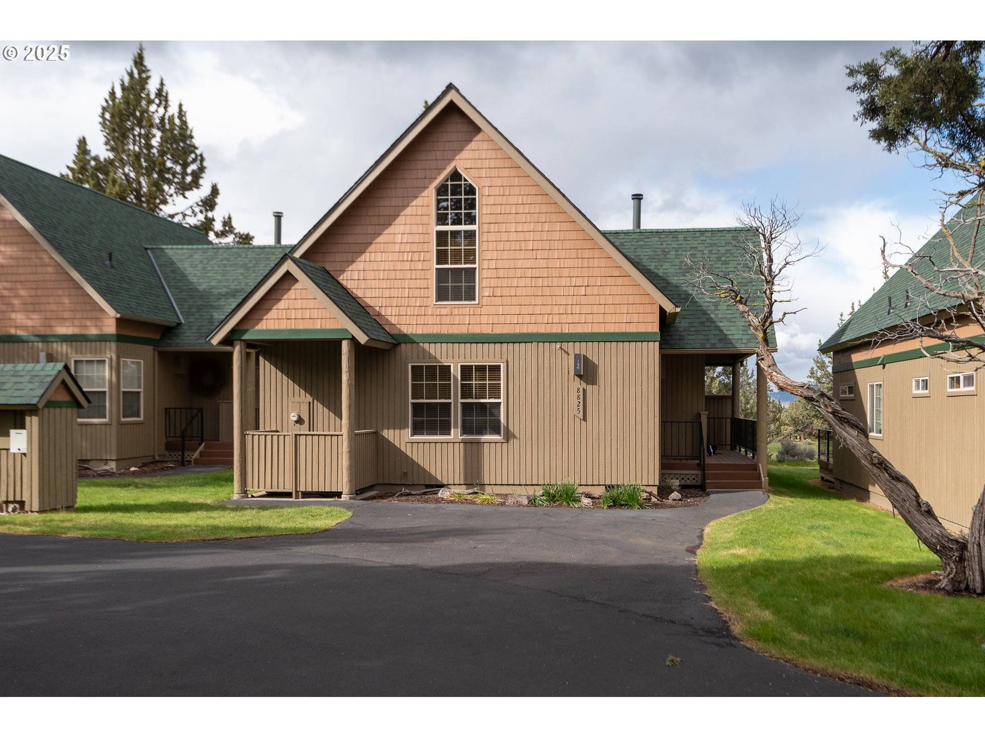 Redmond, OR 97756,8825 SW CANYON WREN CT