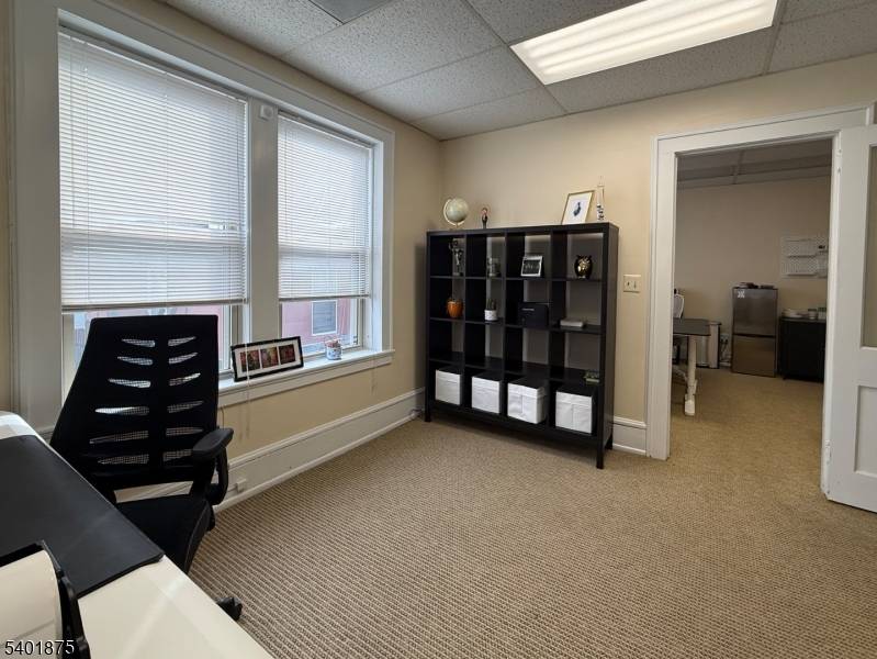 Madison Boro, NJ 07940,52 Main St