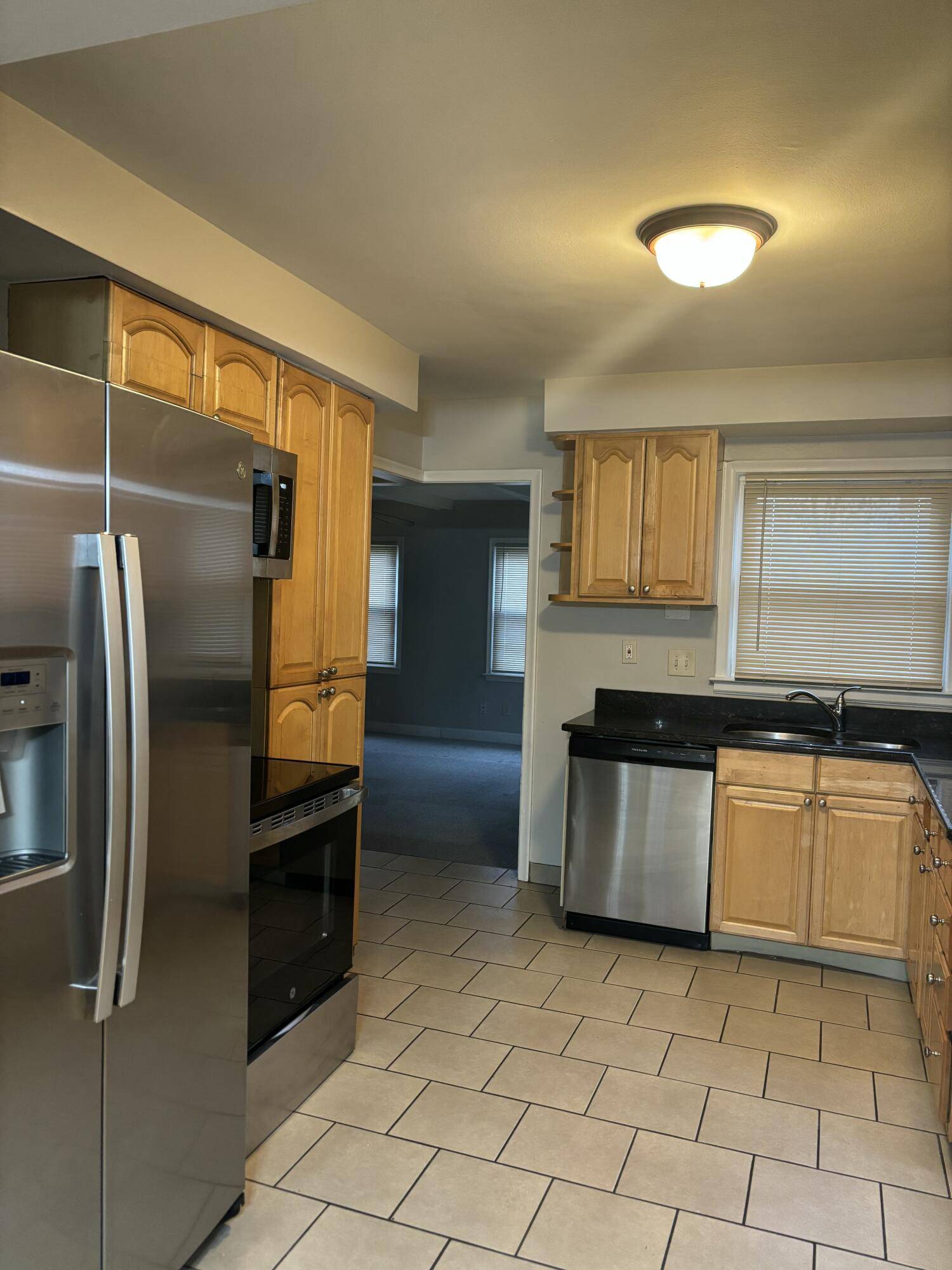 Redford, MI 48239,12116 Columbia AVE