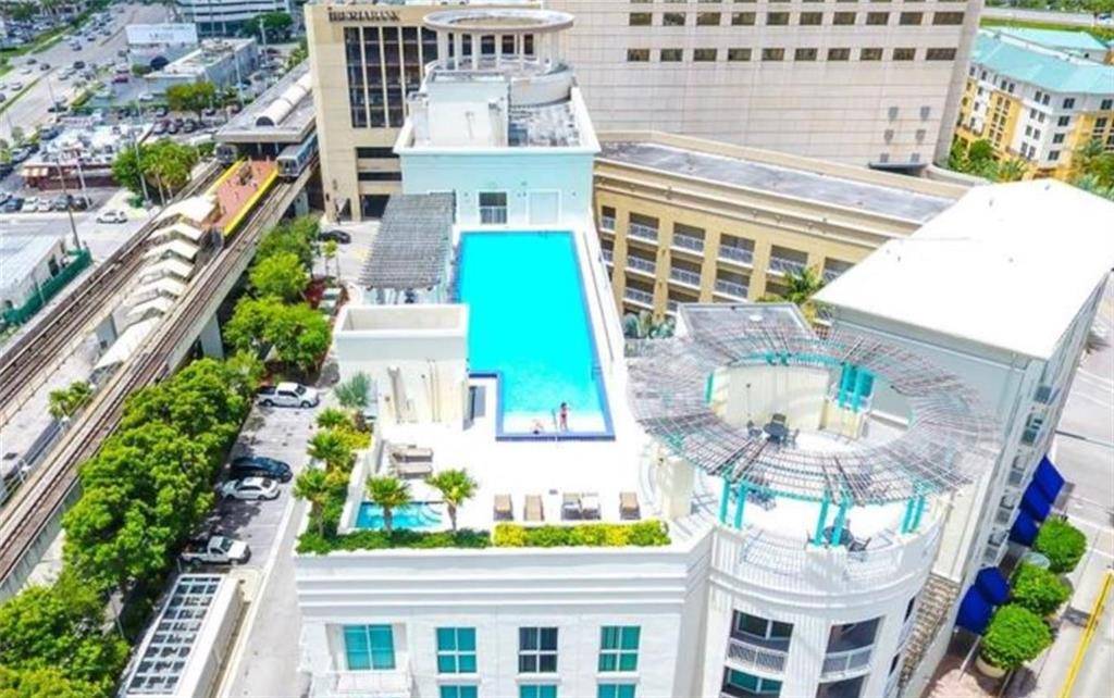 Miami, FL 33156,7275 SW 90th St #C309